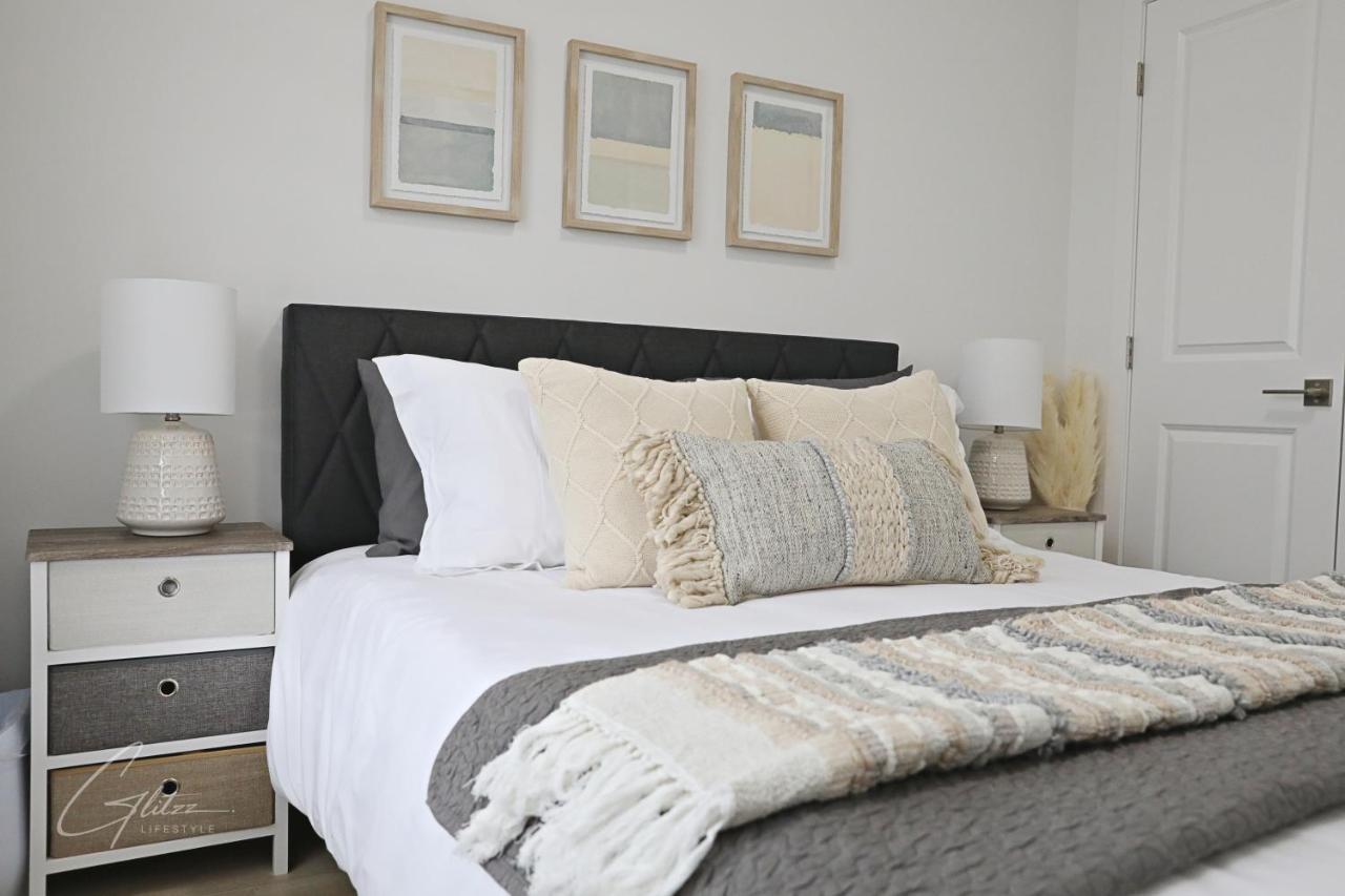Holiday home Chic Modern Home,king Bed,fireplace,disney